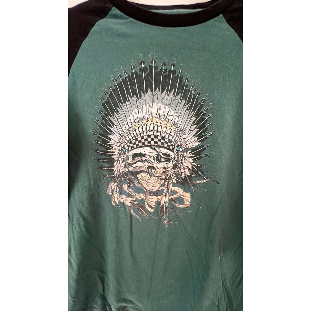 Vans baseball tee, size medium